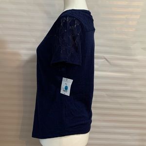 Extra cute Liz Claiborne navy cotton blouse